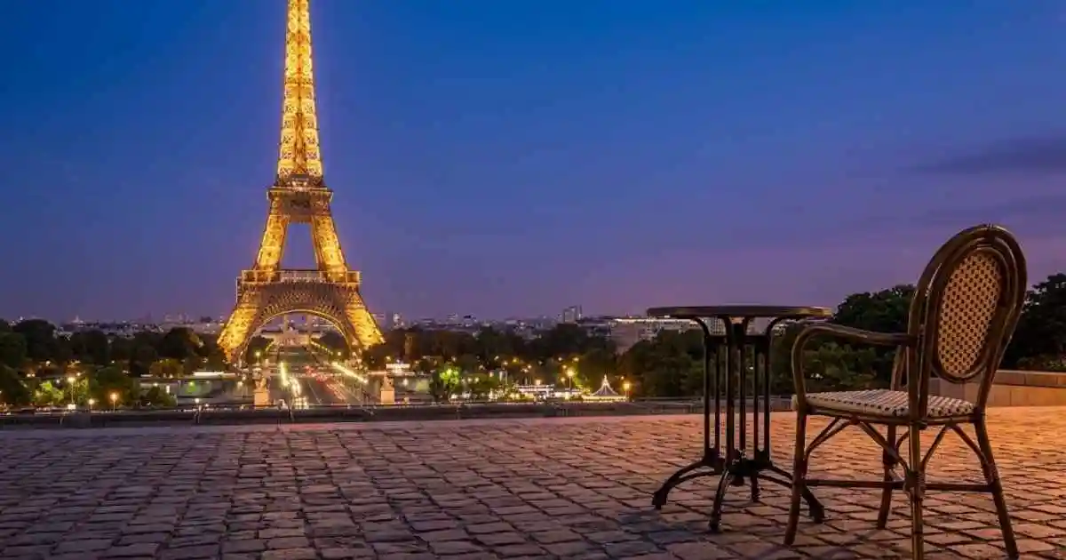 Bold Paris Pick Up Line